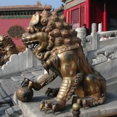 Comunistas tímidos en busca de los rastros de la Revolución en China